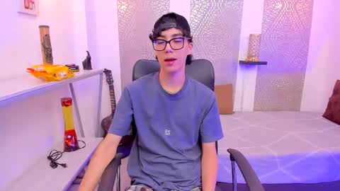    online show from October 2025 05:08:02 AM