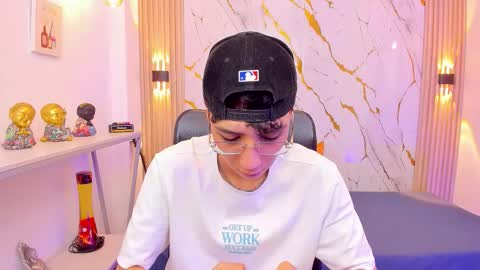    online show from February 2026 04:07:01 AM