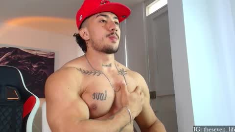 Niko online show from October 2025 08:31:01 PM