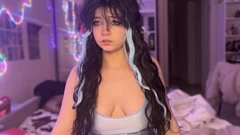 Snapshot of nikoli_naw chatting on October 2025 02:12:01 PM nikoli_naw online show from October 2025 02:12:01 PM