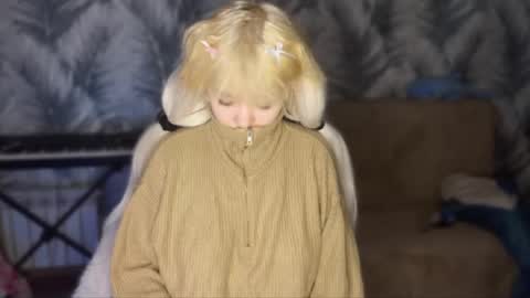 Snapshot of nikoli_naw chatting on May 2026 09:42:02 PM nikoli_naw online show from May 2026 09:42:02 PM