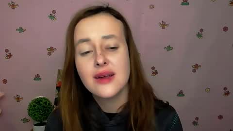 Snapshot of nikolleta_m chatting on October 2025 06:02:02 AM Nikolleta online show from October 2025 06:02:02 AM