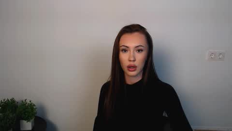 Snapshot of nikonara_ chatting on October 2025 04:28:01 PM nikonara_ online show from October 2025 04:28:01 PM