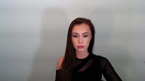 Snapshot of nikonara_ chatting on November 2025 02:19:01 PM nikonara_ online show from November 2025 02:19:01 PM