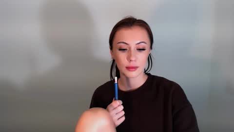 Snapshot of nikonara_ chatting on December 2025 12:54:01 PM nikonara_ online show from December 2025 12:54:01 PM