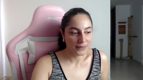 niky_blue online show from February 2025 09:56:01 PM