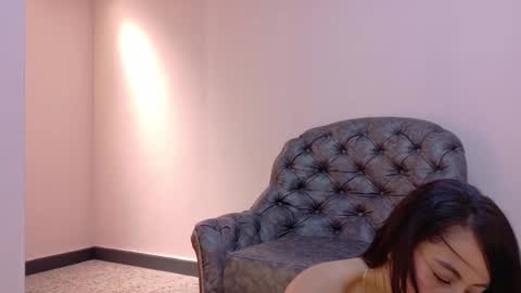  NIKY SMIT  online show from January 2025 11:37:01 AM