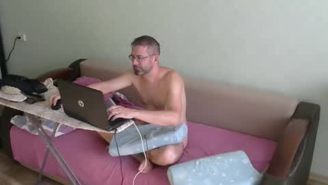 nilko80 online show from June 2026 01:55:02 AM