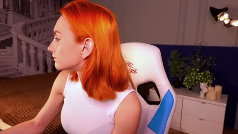 Snapshot of nillie_kelly chatting on January 2025 09:59:01 PM Nillie online show from January 2025 09:59:01 PM