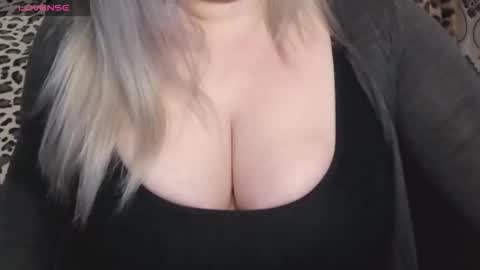 Blonde Nimpho online show from March 2026 08:52:02 AM