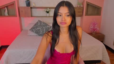 Snapshot of nina_agdal chatting on December 2024 10:31:01 PM NINA online show from December 2024 10:31:01 PM