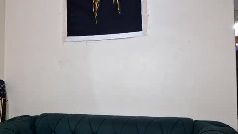 nina_bambi online show from April 2026 01:33:01 AM