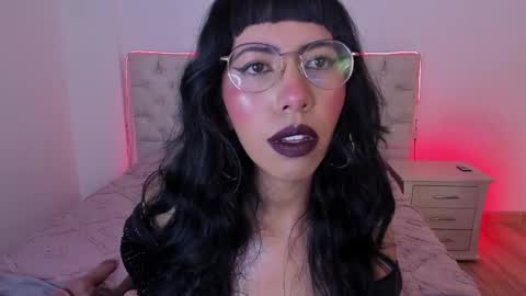 Snapshot of nina_fooxxx chatting on October 2025 01:28:01 PM Nina Fox online show from October 2025 01:28:01 PM