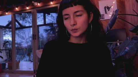 Nina.  online show from April 2026 09:02:02 PM