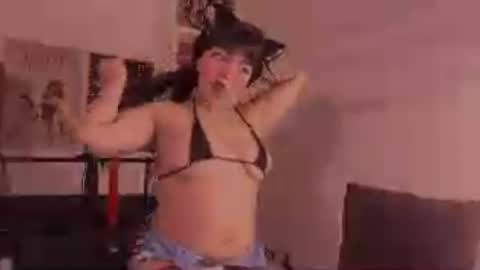 Snapshot of nina_new_ chatting on July 2026 11:40:01 PM nina_new_ online show from July 2026 11:40:01 PM