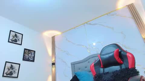  N I N A online show from December 2025 03:50:02 PM