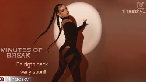 Snapshot of ninaa_sky chatting on December 2024 03:39:01 PM online show from December 2024 03:39:01 PM