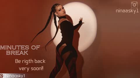 Snapshot of ninaa_sky chatting on January 2025 04:26:01 PM online show from January 2025 04:26:01 PM