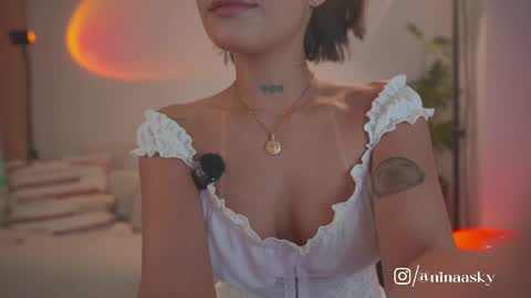 Snapshot of ninaa_sky chatting on May 2026 11:47:01 PM online show from May 2026 11:47:01 PM