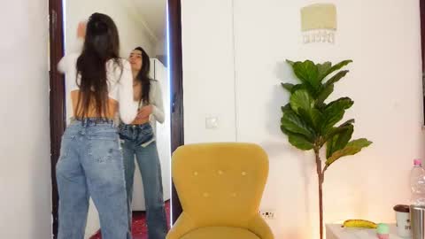 NinaCrystal online show from March 2026 08:18:01 AM