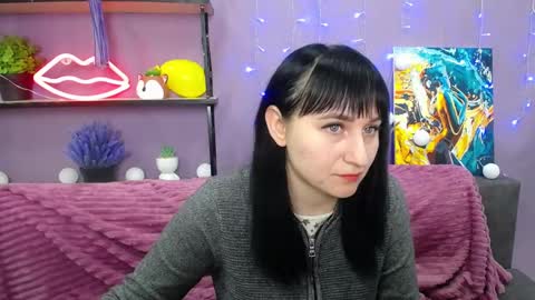 ninaflawlees online show from January 2025 07:04:02 PM