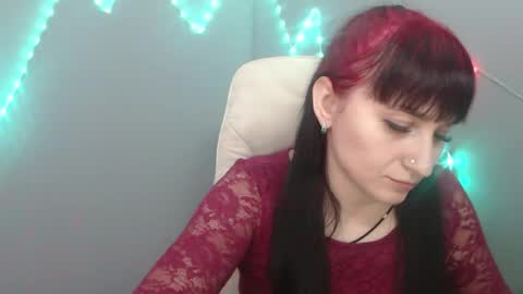 ninaflawlees online show from February 2026 01:32:02 PM