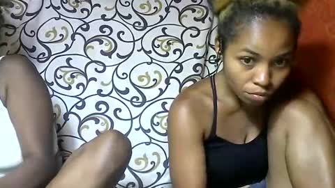 Snapshot of ninah9794 chatting on December 2025 06:39:01 PM Ninah9794 online show from December 2025 06:39:01 PM