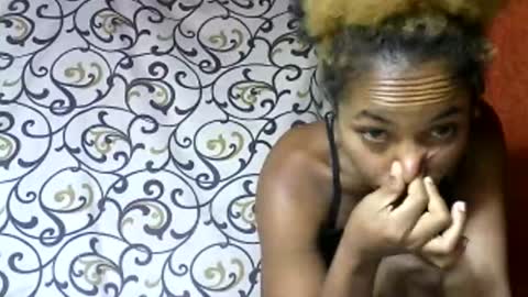 Snapshot of ninah9794 chatting on December 2025 06:55:02 AM Ninah9794 online show from December 2025 06:55:02 AM