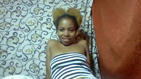 Snapshot of ninah9794 chatting on December 2025 08:41:02 AM Ninah9794 online show from December 2025 08:41:02 AM