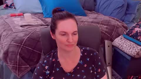 Nina Jaymes online show from November 2025 02:57:02 AM