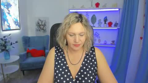 ninastarle online show from March 2026 12:45:02 PM