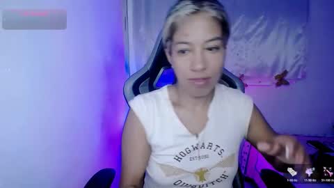 Snapshot of ninatinydoll1 chatting on November 2025 10:26:01 AM ninatinydoll1 online show from November 2025 10:26:01 AM