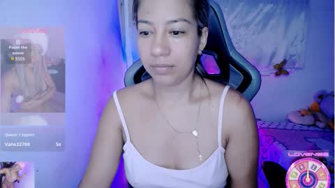 Snapshot of ninatinydoll1 chatting on November 2025 09:01:02 AM ninatinydoll1 online show from November 2025 09:01:02 AM