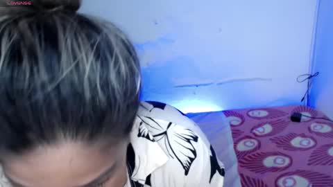 ninatinydoll1 online show from April 2026 11:39:02 AM