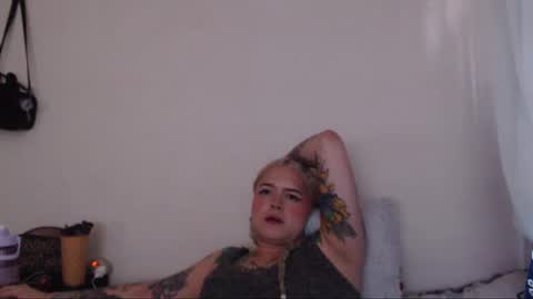 Nina online show from December 2024 09:37:01 PM