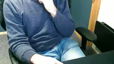 Nineinches online show from December 2024 12:51:02 PM