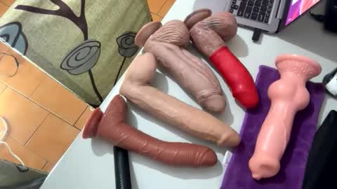 Ninfo Puta online show from November 2025 10:48:02 AM