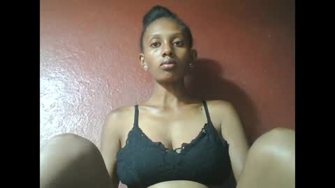 Snapshot of ninie246746 chatting on January 2025 04:54:01 AM ninie246746 online show from January 2025 04:54:01 AM