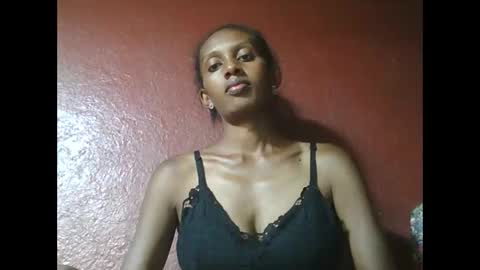 Snapshot of ninie246746 chatting on January 2025 05:37:02 PM ninie246746 online show from January 2025 05:37:02 PM