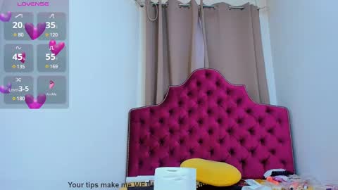 Snapshot of ninna_dee chatting on January 2025 04:18:02 AM nina dee online show from January 2025 04:18:02 AM