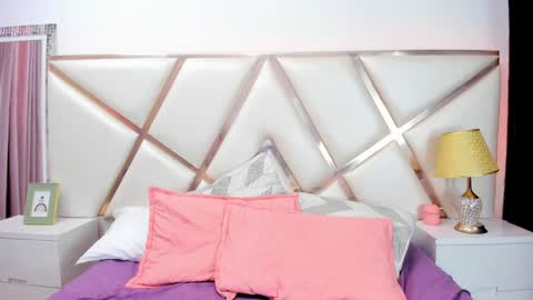 Ninna  online show from January 2025 09:46:01 PM