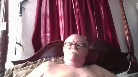 nipplechaser online show from September 2025 03:59:01 PM