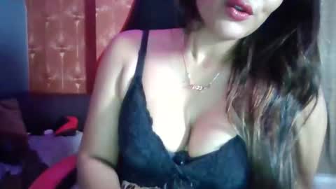 Nishu online show from September 2025 03:00:02 PM