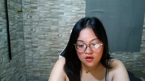 Snapshot of nitchiefucker chatting on September 2025 02:17:01 PM Nadz online show from September 2025 02:17:01 PM