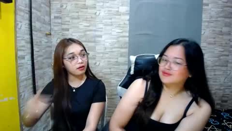 Snapshot of nitchiefucker chatting on September 2025 03:25:01 PM Nadz online show from September 2025 03:25:01 PM