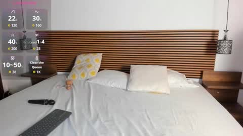 Snapshot of nitha_model chatting on November 2025 10:34:02 PM Nitha Gonzalez online show from November 2025 10:34:02 PM