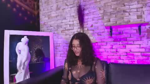 Snapshot of nixie_sky chatting on July 2026 04:06:02 AM Sky online show from July 2026 04:06:02 AM