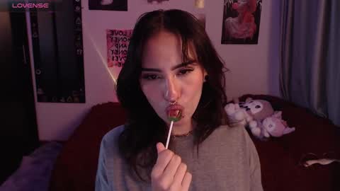 Snapshot of nixxie_ chatting on October 2025 01:39:02 AM Nixxie online show from October 2025 01:39:02 AM