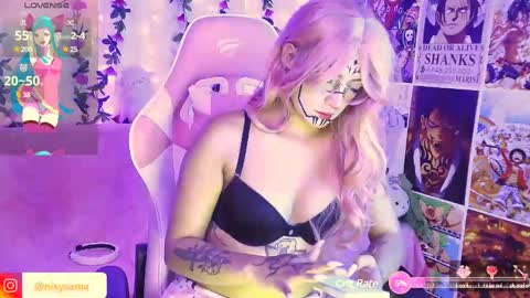 Nixy Sama online show from February 2025 04:39:02 PM