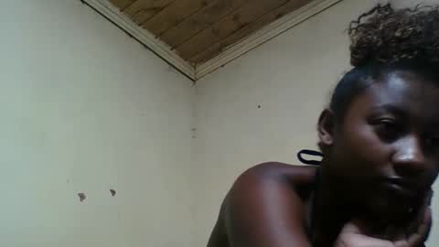 Snapshot of njaras chatting on May 2026 05:45:01 AM njaras online show from May 2026 05:45:01 AM